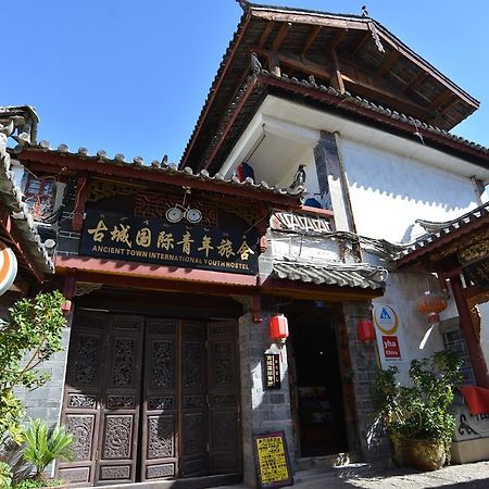Lijiang Ancient Town International Youth Hostel Bagian luar foto