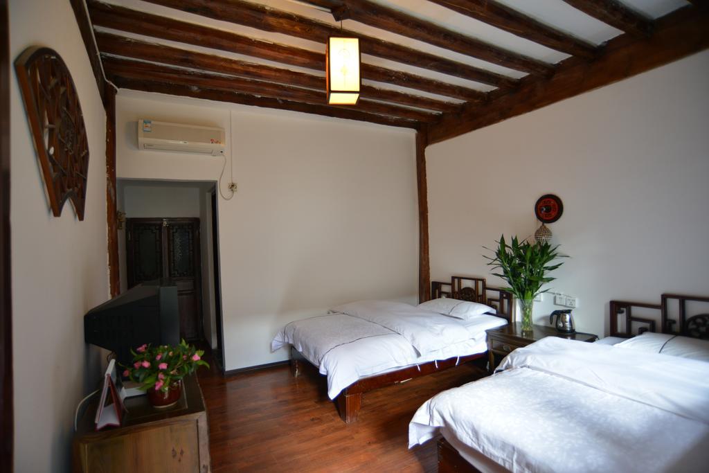 Lijiang Ancient Town International Youth Hostel Ruang foto